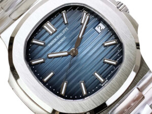 Nautilus Stainless Steel with Blue Dial (40mm) 1