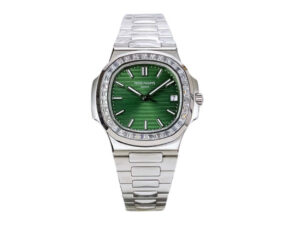 Nautilus Stainless Steel with Green Dial and Diamond Bezel (40mm)