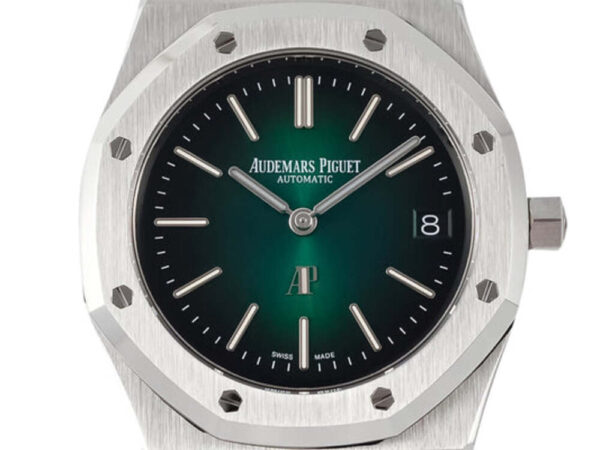 Royal Oak 'Jumbo Extra-Thin' Stainless '50th Anniversary' with Smoked Green Dial (39mm) 1