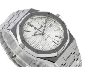 Royal Oak Stainless Steel with Silver Dial (41mm) - 15400 1